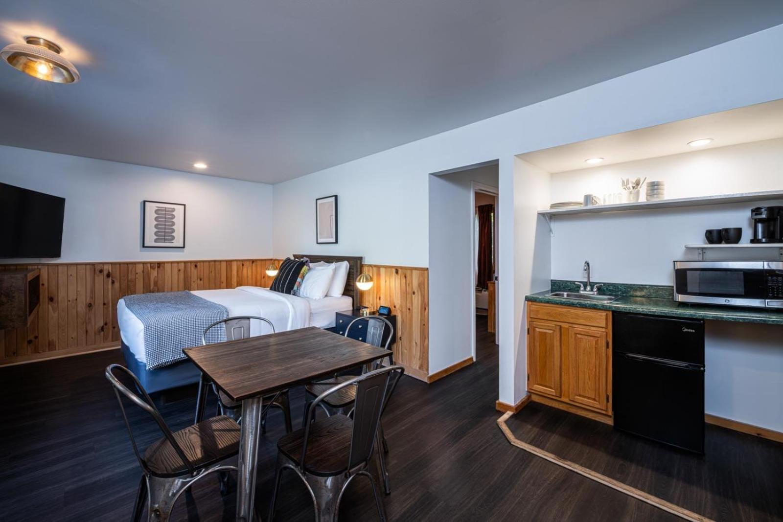 Lodge Town House *