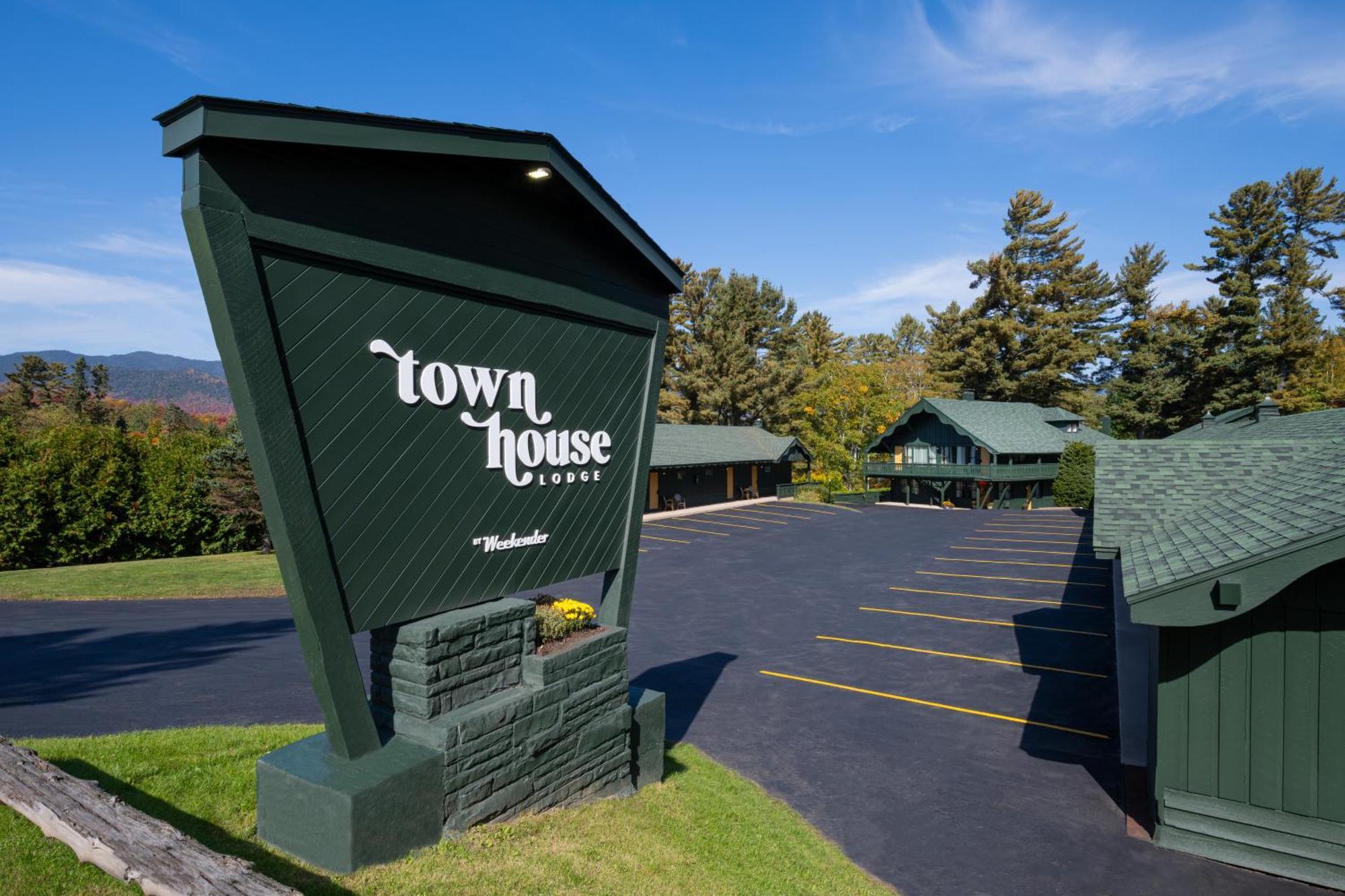 Town House Lodge Lake Placid