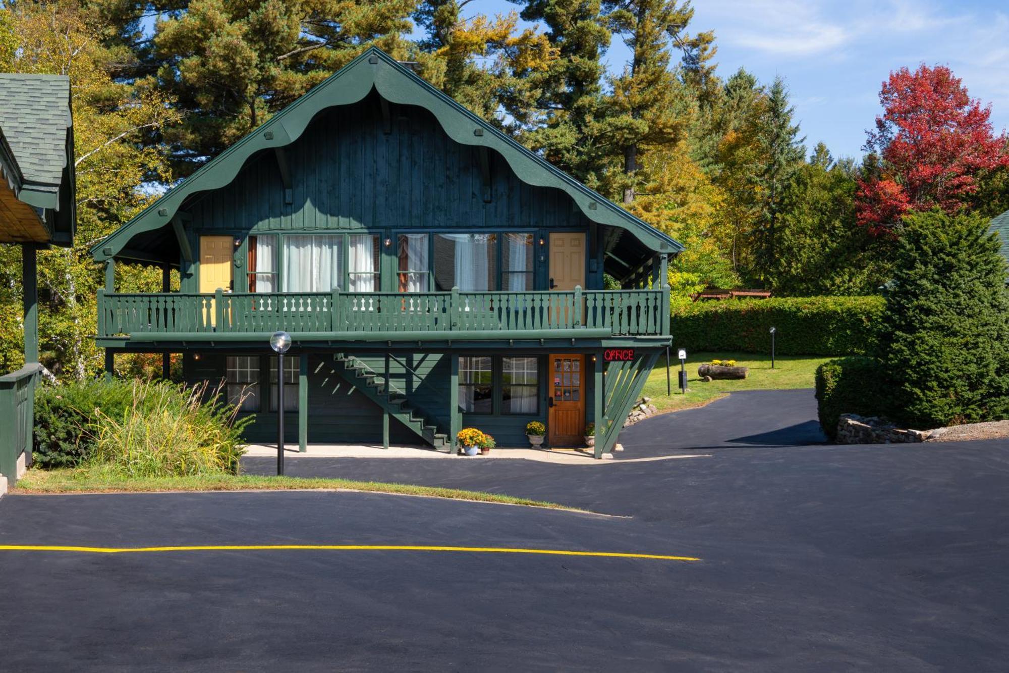 Town House * Lake Placid