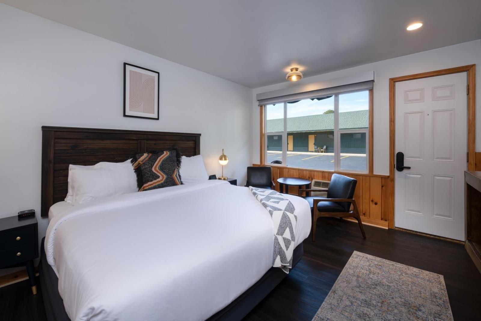 Town House * Lake Placid